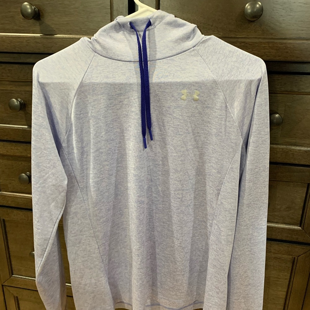 Under Armour heat gear hoodie shirt